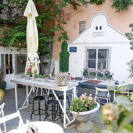 City Hostel Újvidék Kültér fotó