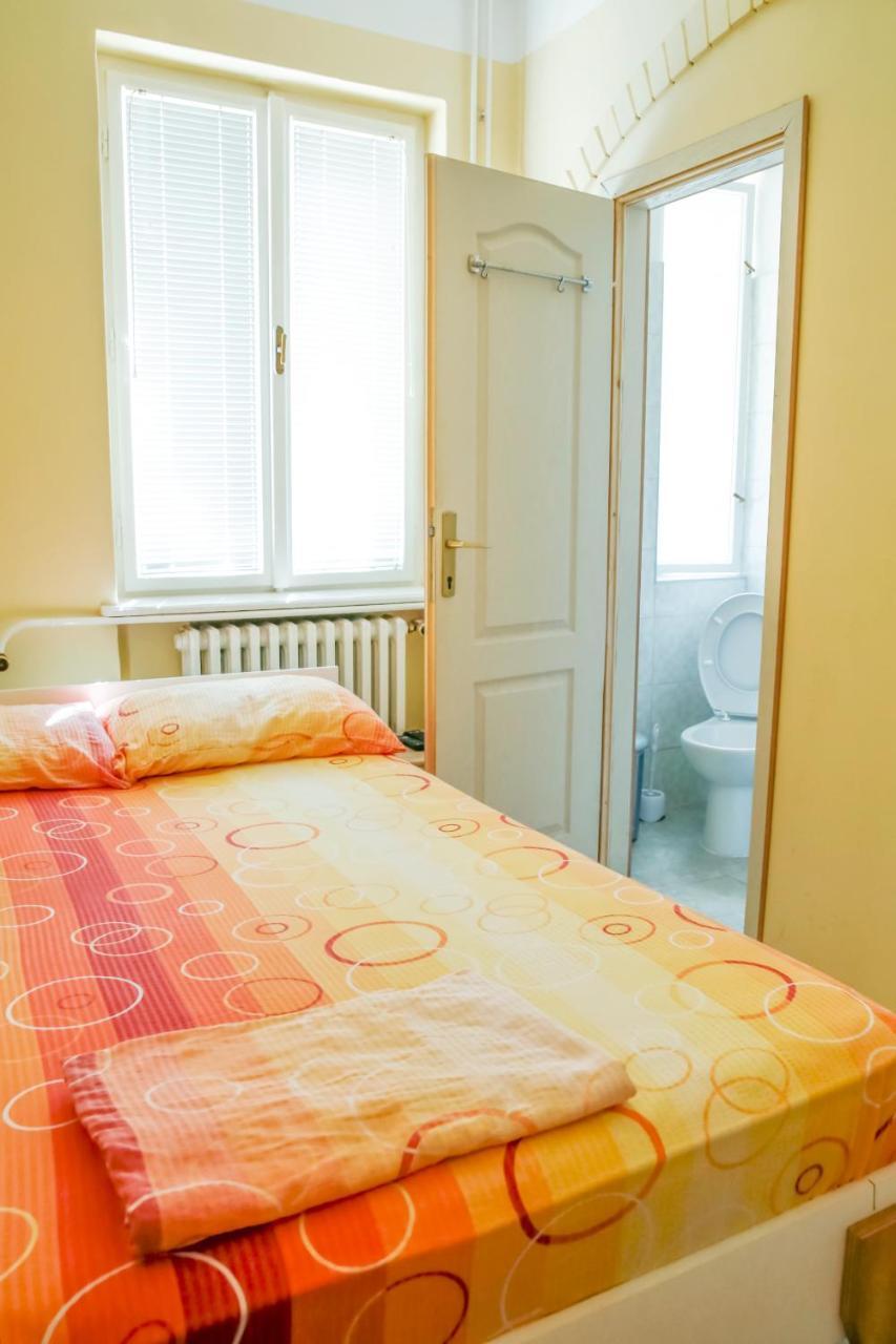 City Hostel Újvidék Kültér fotó
