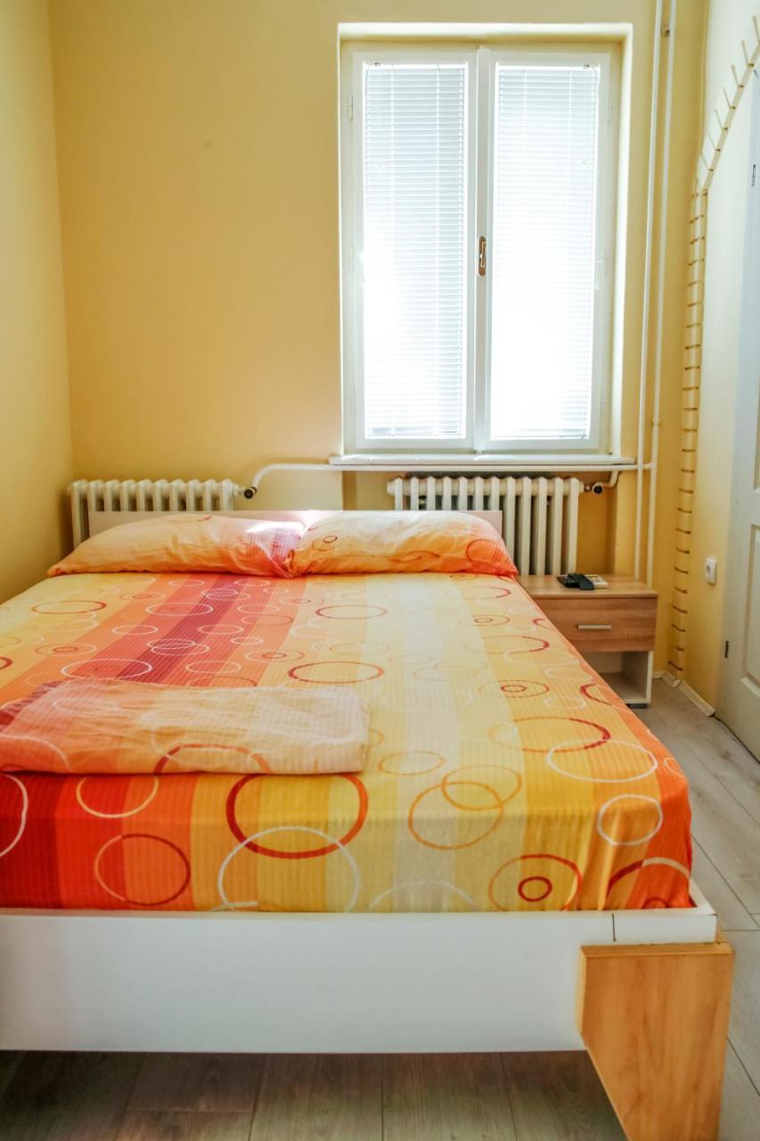 City Hostel Újvidék Kültér fotó